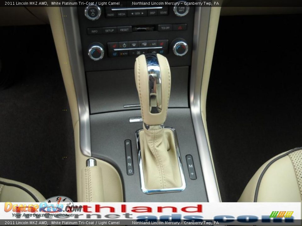 2011 Lincoln MKZ AWD White Platinum Tri-Coat / Light Camel Photo #18