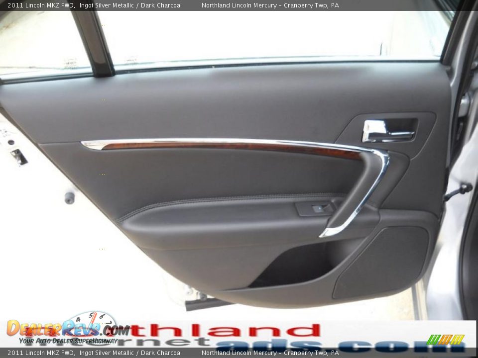 2011 Lincoln MKZ FWD Ingot Silver Metallic / Dark Charcoal Photo #10