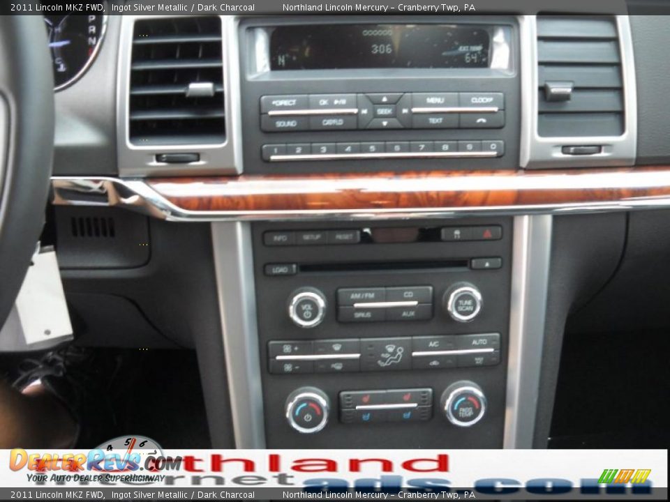 2011 Lincoln MKZ FWD Ingot Silver Metallic / Dark Charcoal Photo #17
