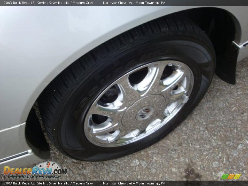 2003 Buick Regal LS Sterling Silver Metallic / Medium Gray Photo #7