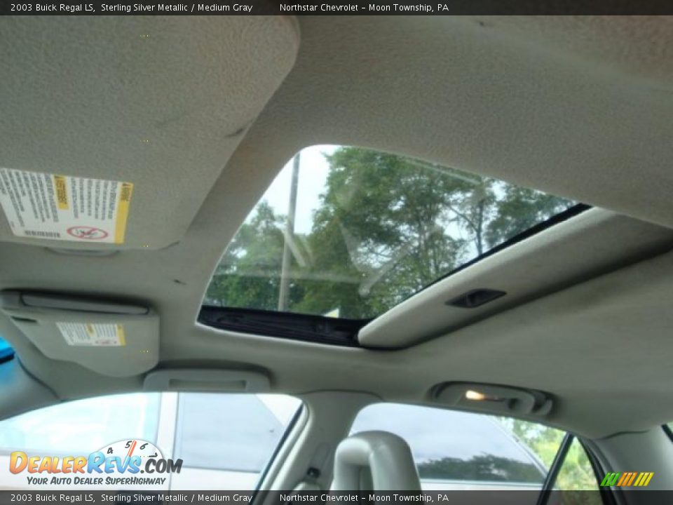 2003 Buick Regal LS Sterling Silver Metallic / Medium Gray Photo #12