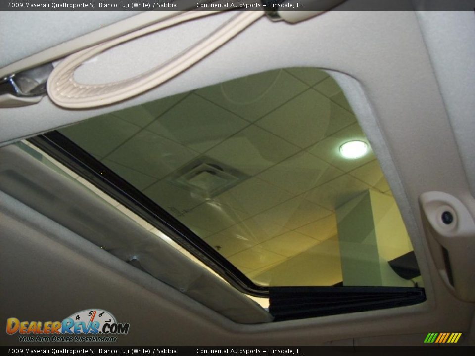 2009 Maserati Quattroporte S Bianco Fuji (White) / Sabbia Photo #18