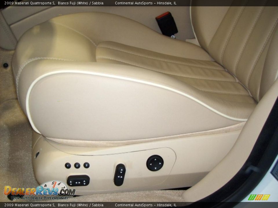 2009 Maserati Quattroporte S Bianco Fuji (White) / Sabbia Photo #19