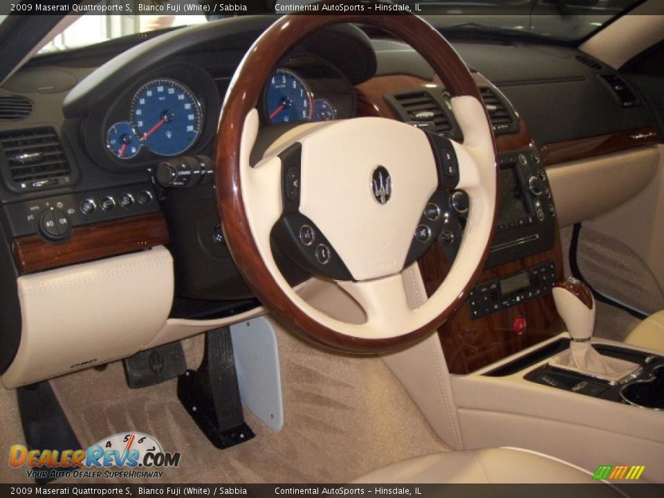 2009 Maserati Quattroporte S Bianco Fuji (White) / Sabbia Photo #20