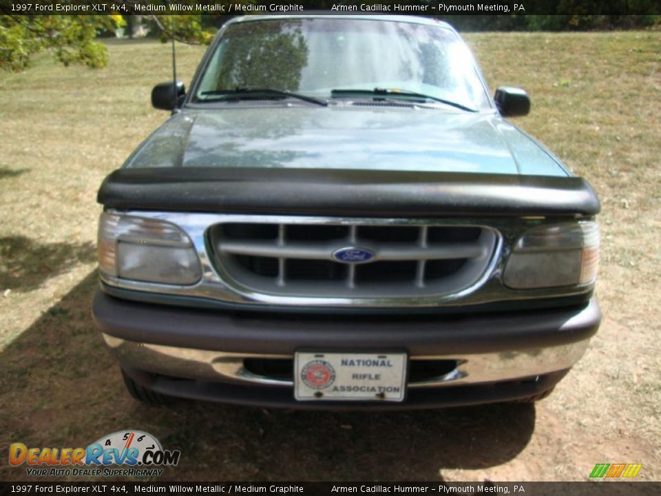 1997 Ford Explorer XLT 4x4 Medium Willow Metallic / Medium Graphite Photo #3
