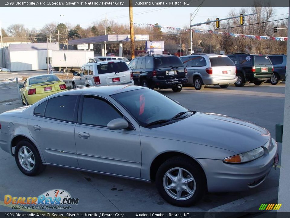 1999 Oldsmobile Alero GL Sedan Silver Mist Metallic / Pewter Gray Photo #20