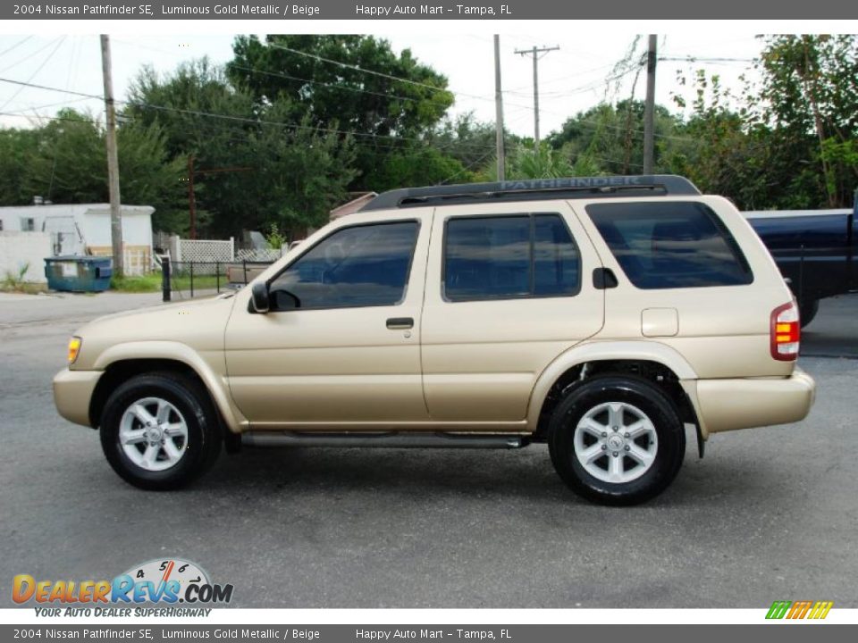 2004 Nissan Pathfinder SE Luminous Gold Metallic / Beige Photo #2