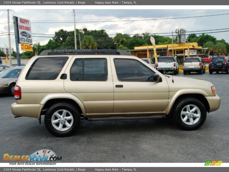 2004 Nissan Pathfinder SE Luminous Gold Metallic / Beige Photo #4