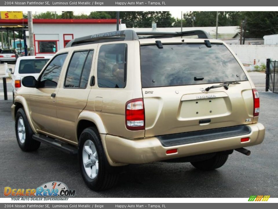 2004 Nissan Pathfinder SE Luminous Gold Metallic / Beige Photo #9