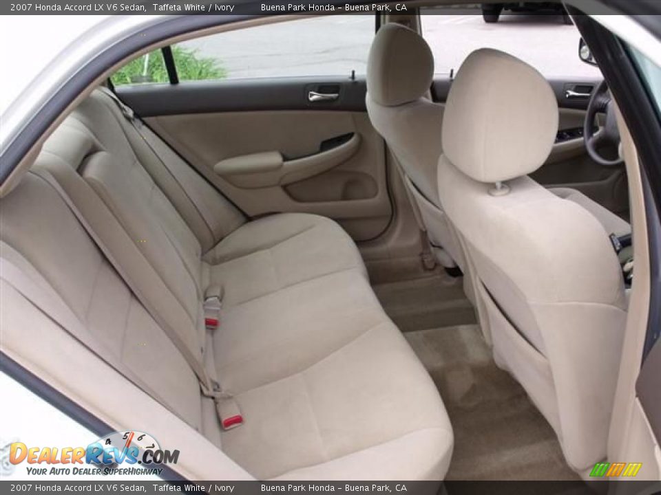 2007 Honda Accord LX V6 Sedan Taffeta White / Ivory Photo #11