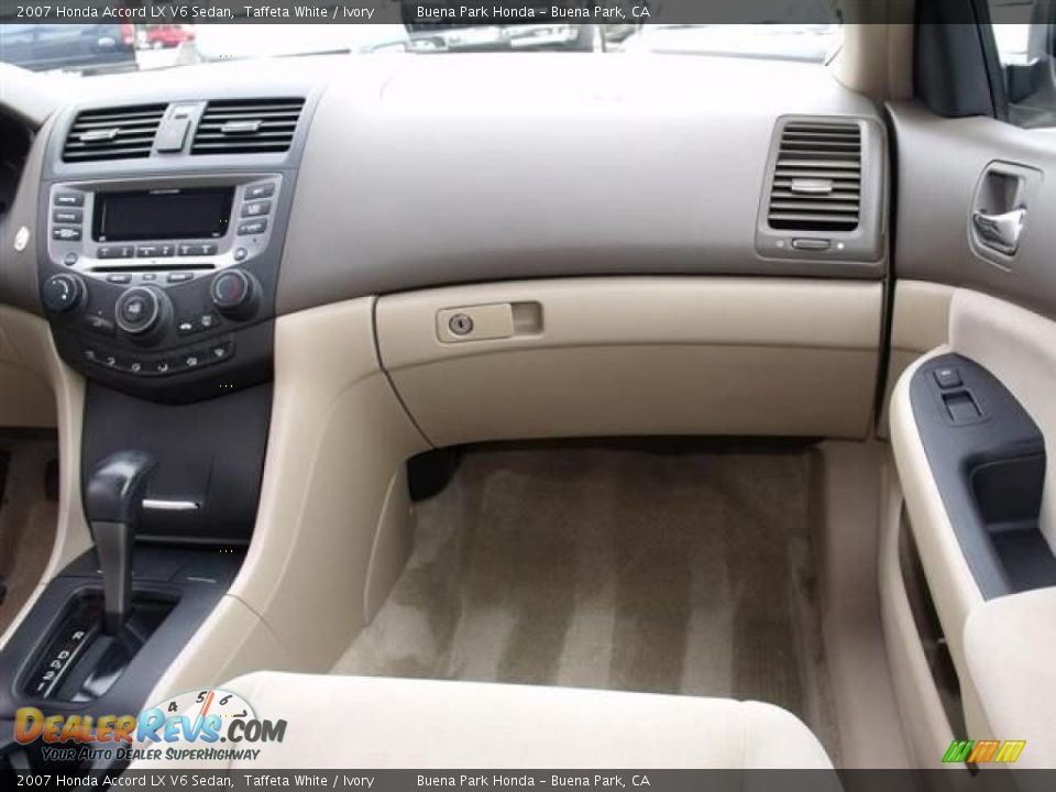 2007 Honda Accord LX V6 Sedan Taffeta White / Ivory Photo #12