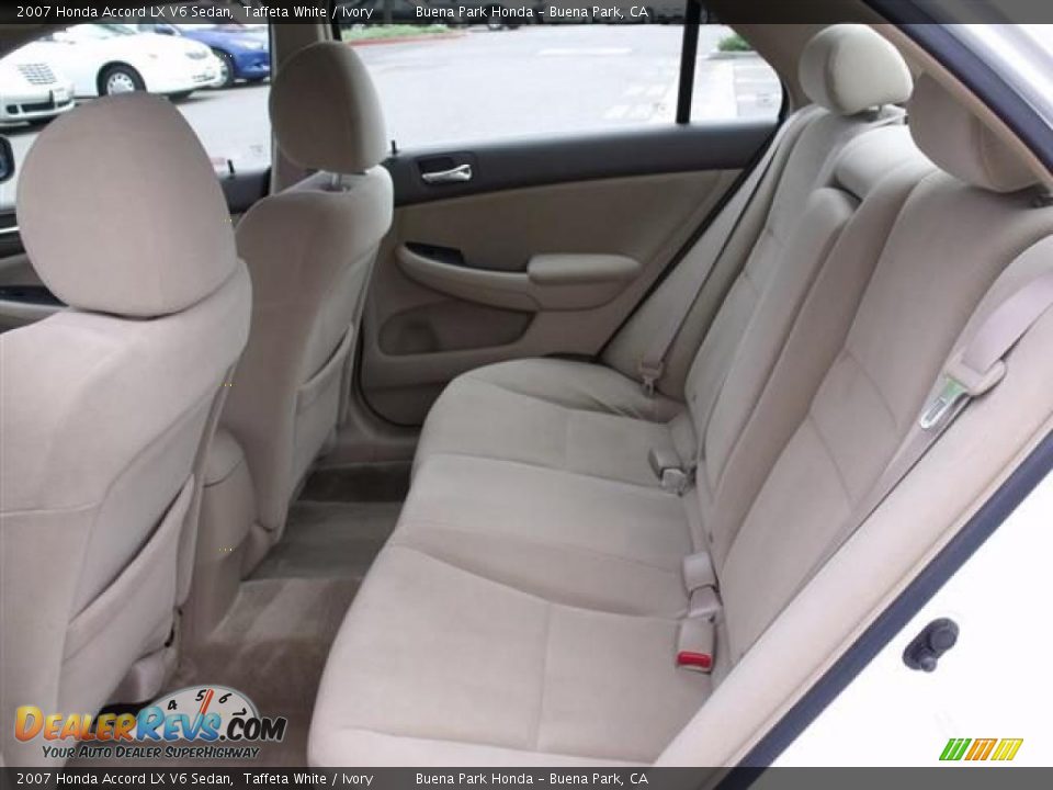 2007 Honda Accord LX V6 Sedan Taffeta White / Ivory Photo #16