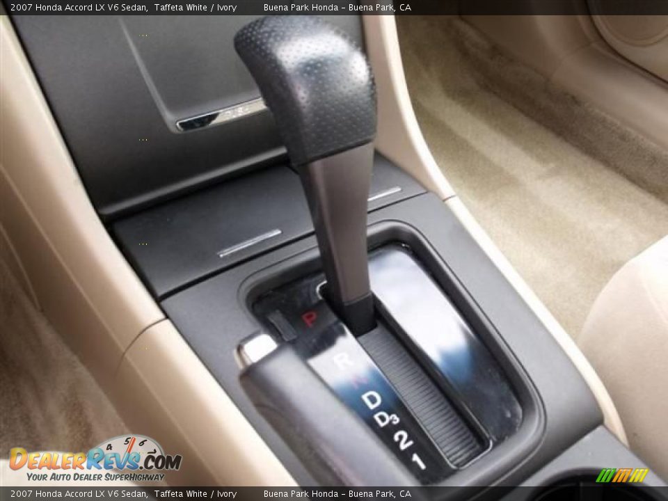 2007 Honda Accord LX V6 Sedan Taffeta White / Ivory Photo #24