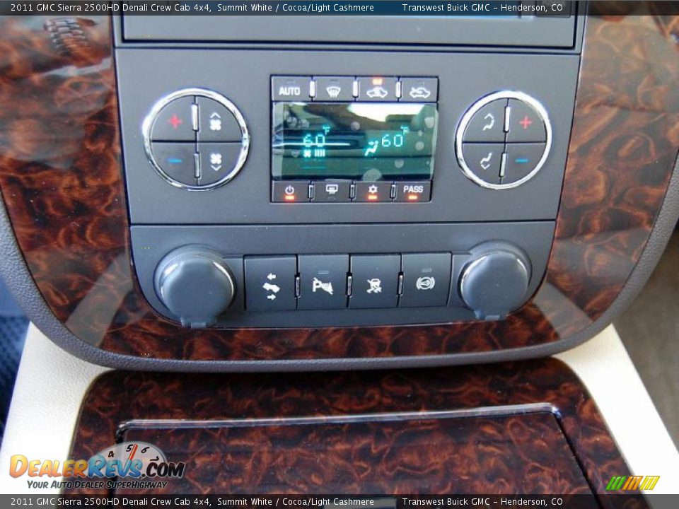 2011 GMC Sierra 2500HD Denali Crew Cab 4x4 Summit White / Cocoa/Light Cashmere Photo #18