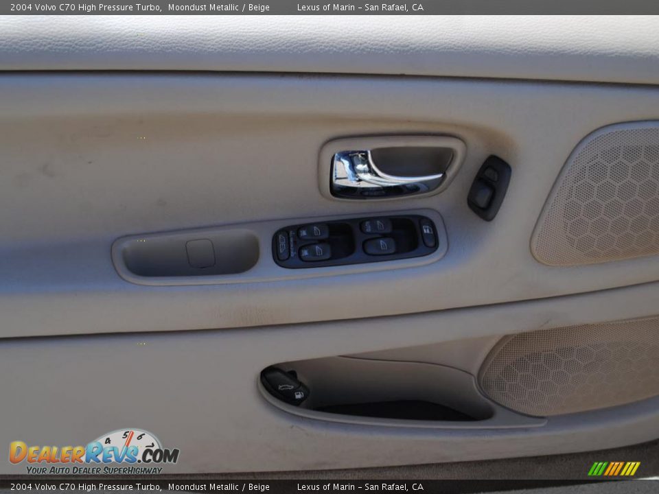2004 Volvo C70 High Pressure Turbo Moondust Metallic / Beige Photo #17