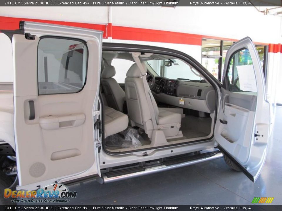 2011 GMC Sierra 2500HD SLE Extended Cab 4x4 Pure Silver Metallic / Dark Titanium/Light Titanium Photo #10