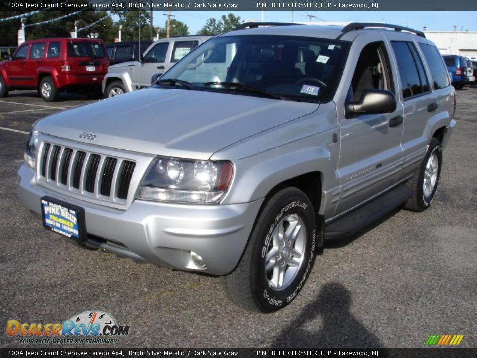 2004 Jeep Grand Cherokee Laredo 4x4 Bright Silver Metallic / Dark Slate Gray Photo #1