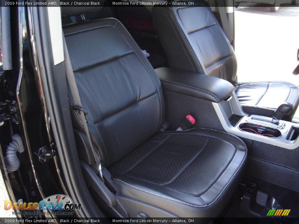 2009 Ford Flex Limited AWD Black / Charcoal Black Photo #12