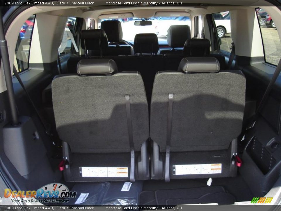 2009 Ford Flex Limited AWD Black / Charcoal Black Photo #17