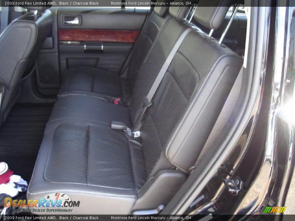 2009 Ford Flex Limited AWD Black / Charcoal Black Photo #18