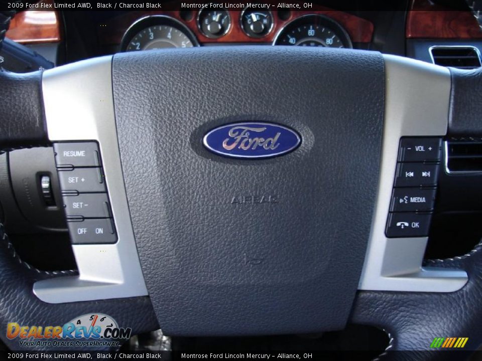 2009 Ford Flex Limited AWD Black / Charcoal Black Photo #26