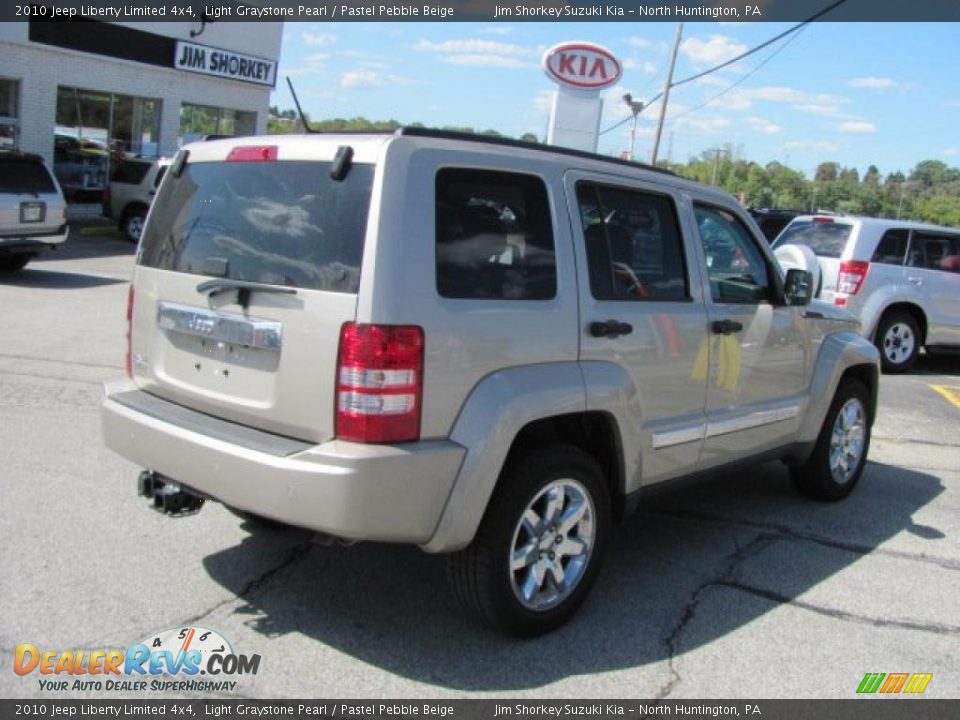 2010 Jeep Liberty Limited 4x4 Light Graystone Pearl / Pastel Pebble Beige Photo #2
