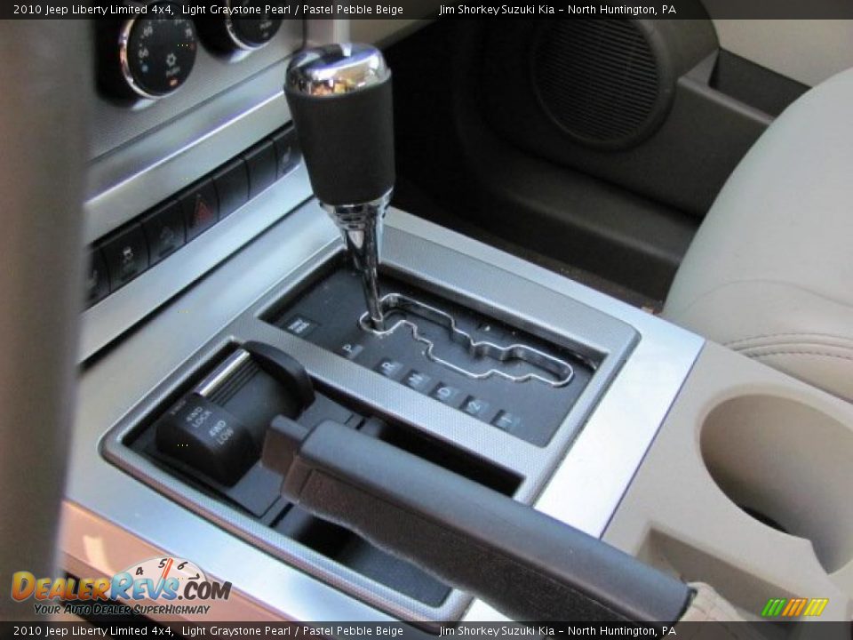 2010 Jeep Liberty Limited 4x4 Light Graystone Pearl / Pastel Pebble Beige Photo #10