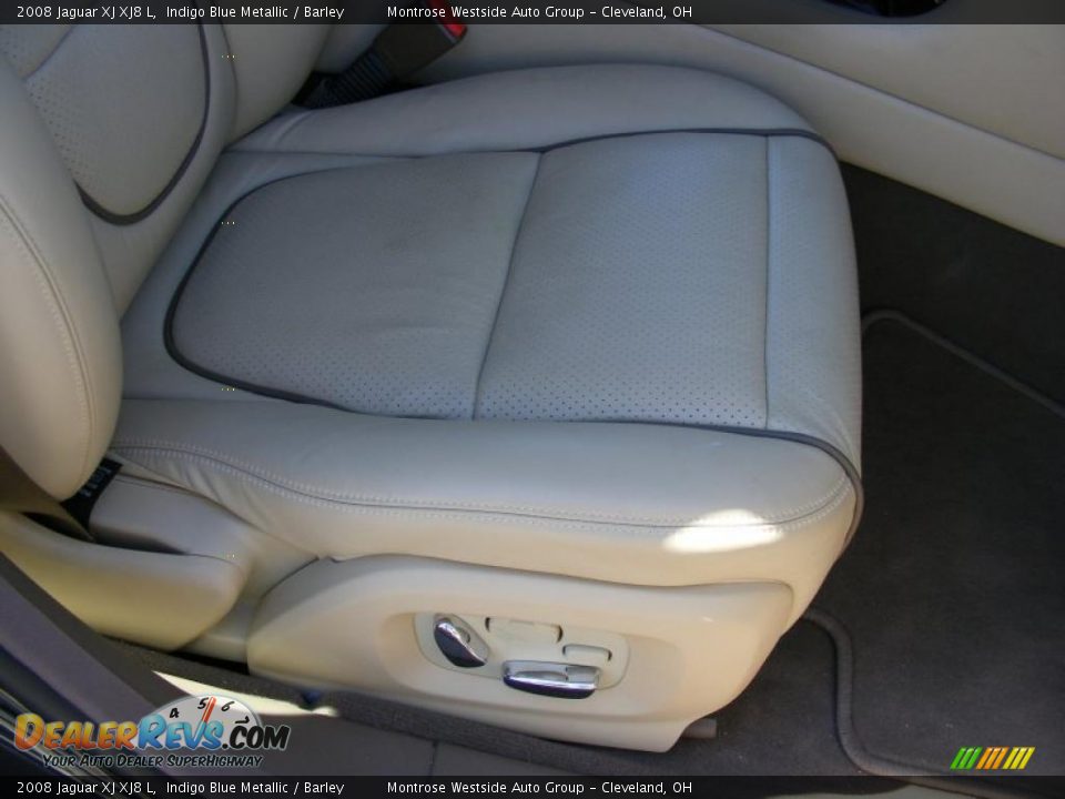 2008 Jaguar XJ XJ8 L Indigo Blue Metallic / Barley Photo #13