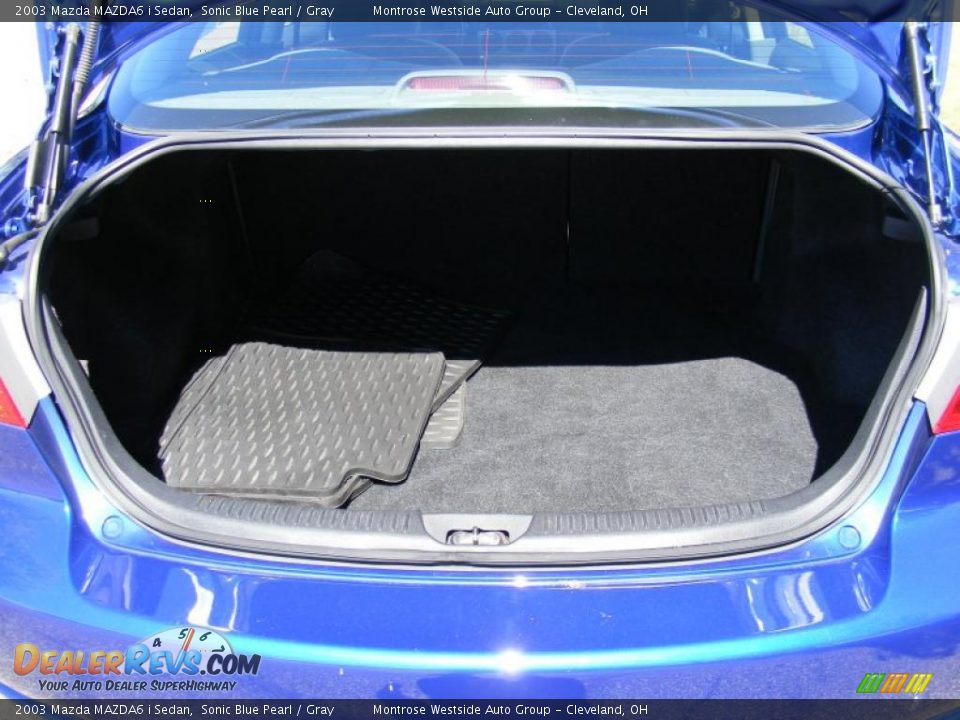 2003 Mazda MAZDA6 i Sedan Sonic Blue Pearl / Gray Photo #25