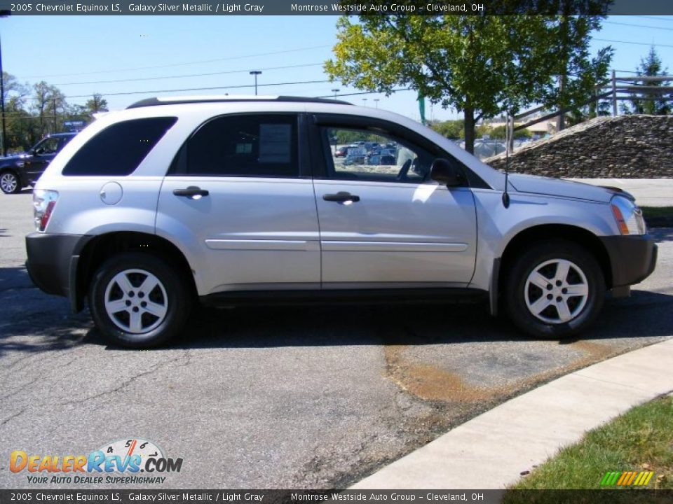 2005 Chevrolet Equinox LS Galaxy Silver Metallic / Light Gray Photo #6
