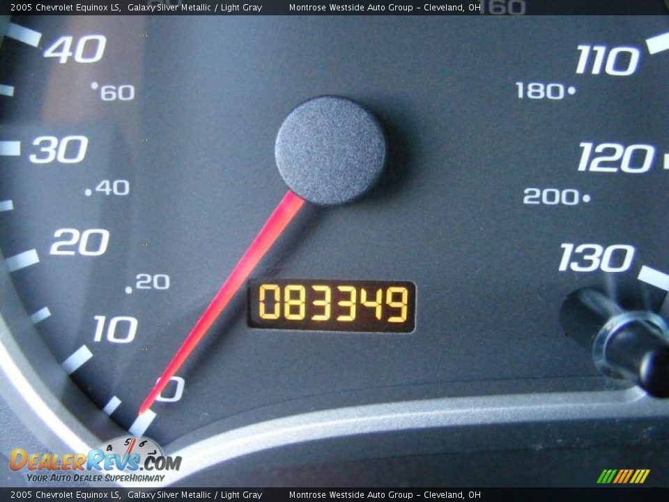 2005 Chevrolet Equinox LS Galaxy Silver Metallic / Light Gray Photo #18