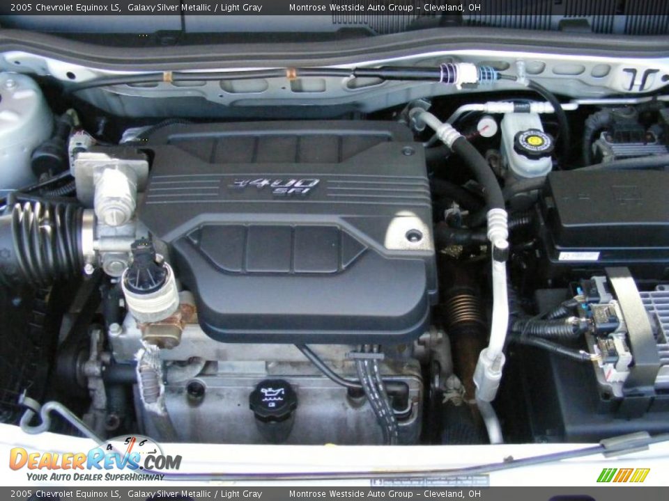 2005 Chevrolet Equinox LS Galaxy Silver Metallic / Light Gray Photo #28