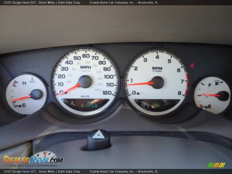 2005 Dodge Neon SXT Stone White / Dark Slate Gray Photo #32