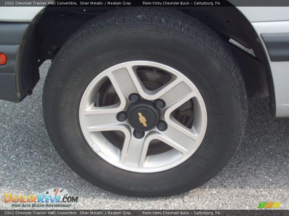 2002 Chevrolet Tracker 4WD Convertible Silver Metallic / Medium Gray Photo #19