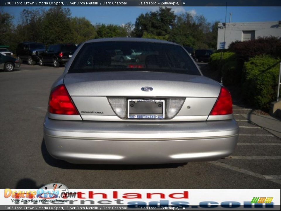 2005 Ford Crown Victoria LX Sport Silver Birch Metallic / Dark Charcoal Photo #7