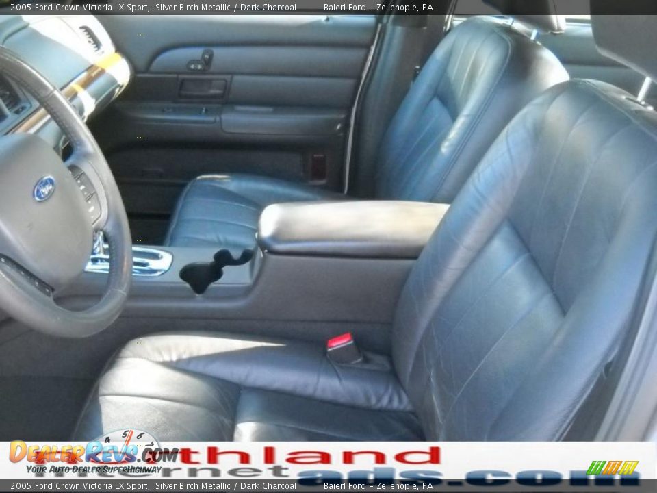 2005 Ford Crown Victoria LX Sport Silver Birch Metallic / Dark Charcoal Photo #11
