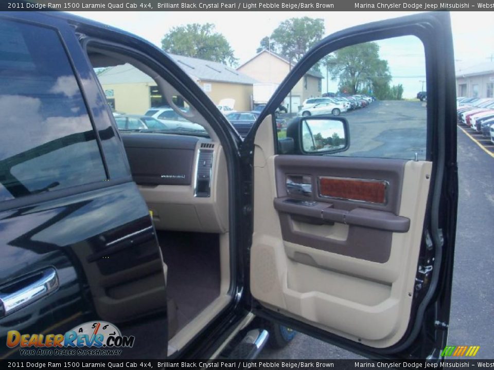 2011 Dodge Ram 1500 Laramie Quad Cab 4x4 Brilliant Black Crystal Pearl / Light Pebble Beige/Bark Brown Photo #21