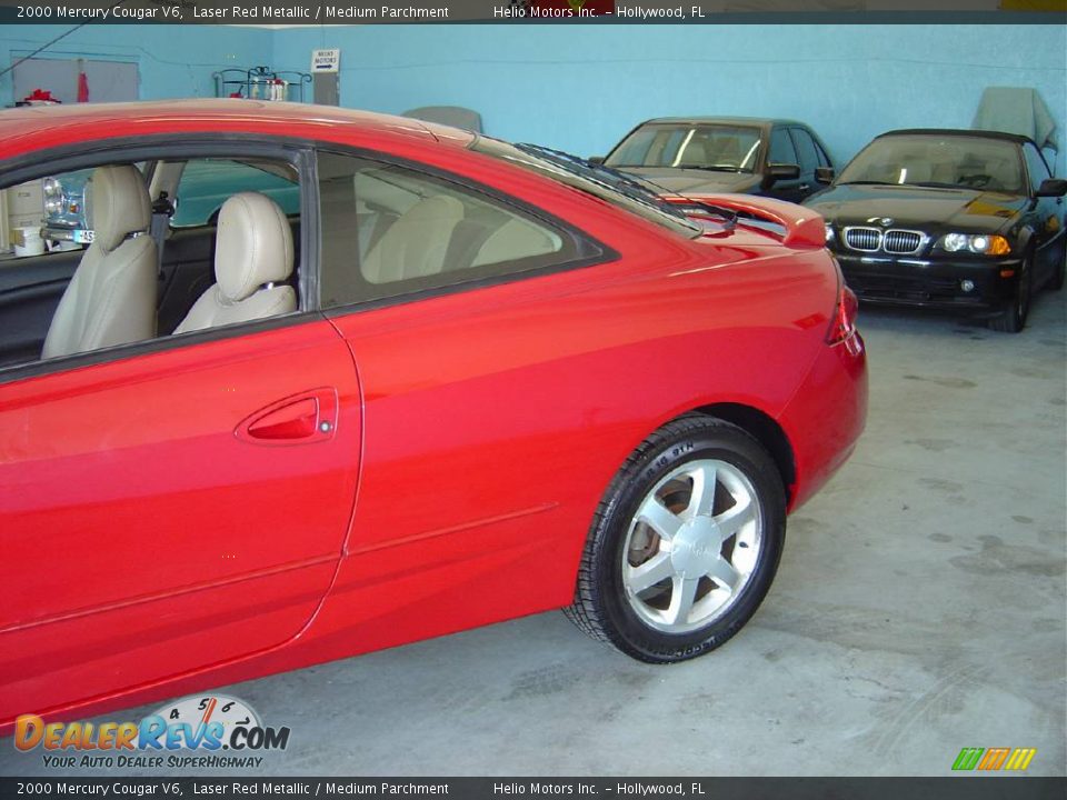 2000 Mercury Cougar V6 Laser Red Metallic / Medium Parchment Photo #2