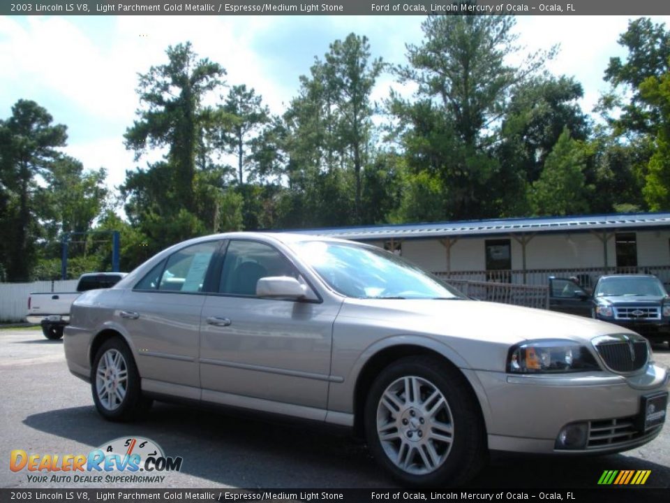 2003 Lincoln LS V8 Light Parchment Gold Metallic / Espresso/Medium Light Stone Photo #7