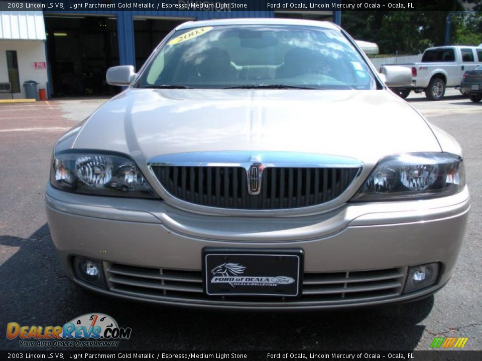 2003 Lincoln LS V8 Light Parchment Gold Metallic / Espresso/Medium Light Stone Photo #8