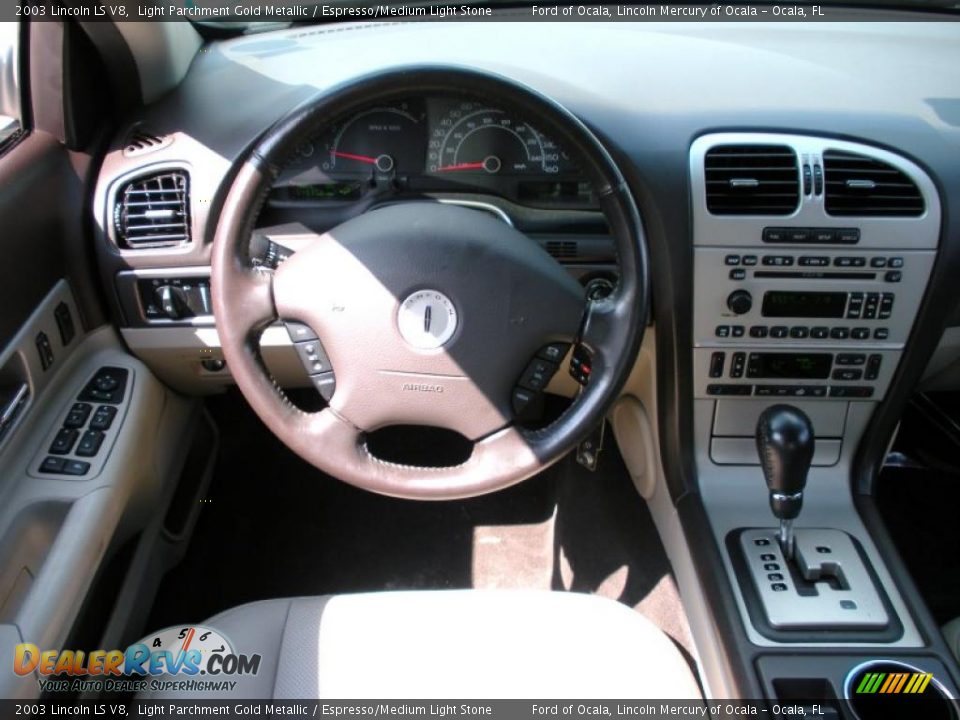 2003 Lincoln LS V8 Light Parchment Gold Metallic / Espresso/Medium Light Stone Photo #18