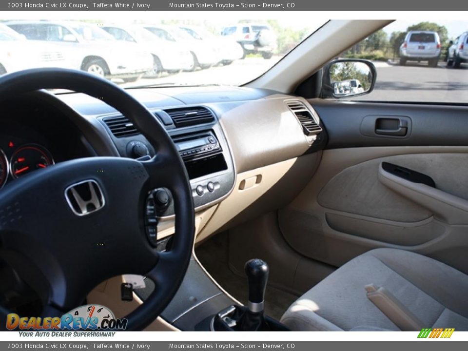 2003 Honda Civic LX Coupe Taffeta White / Ivory Photo #14