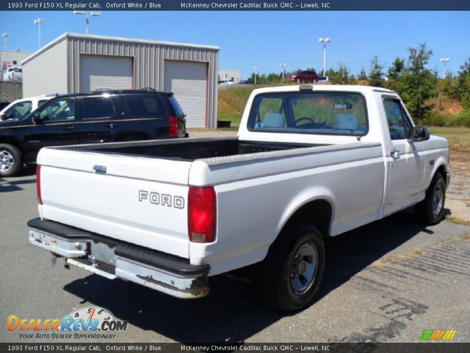 1993 Ford F150 XL Regular Cab Oxford White / Blue Photo #4
