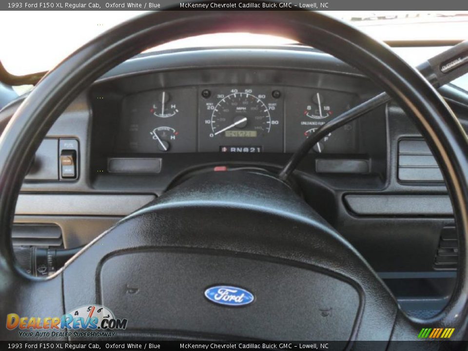 1993 Ford F150 XL Regular Cab Oxford White / Blue Photo #9