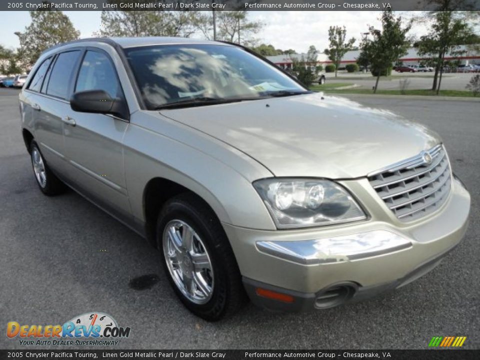 2005 Chrysler Pacifica Touring Linen Gold Metallic Pearl / Dark Slate Gray Photo #7