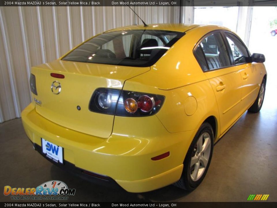 2004 Mazda MAZDA3 s Sedan Solar Yellow Mica / Black Photo #6