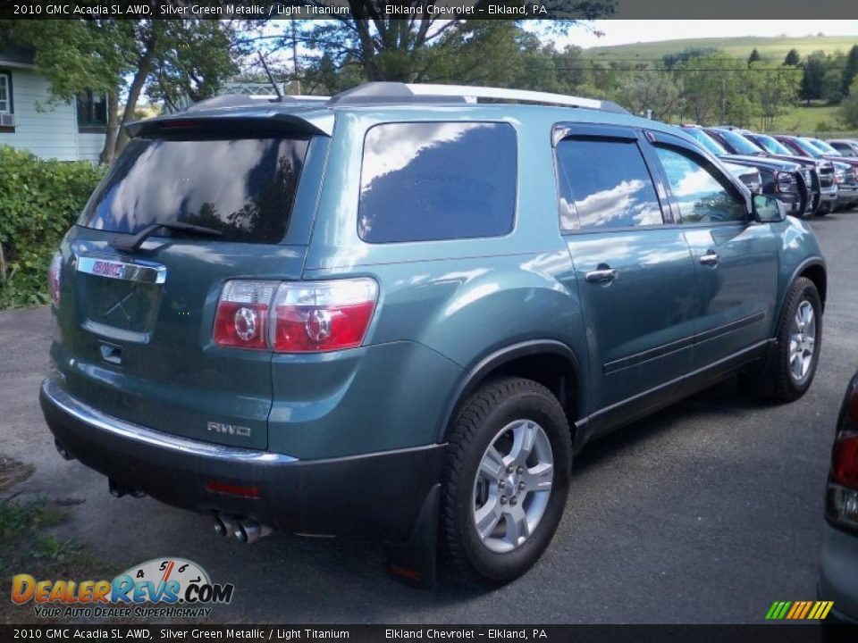Gmc Acadia Green Car Light | Autos Post
