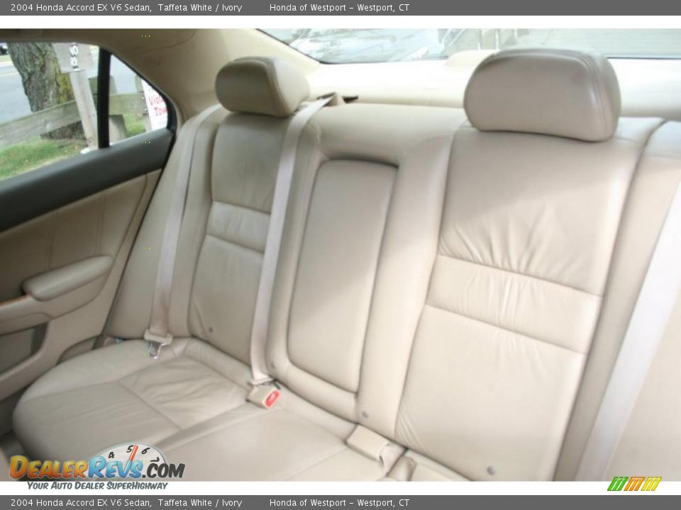 2004 Honda Accord EX V6 Sedan Taffeta White / Ivory Photo #12