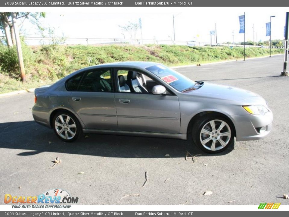 2009 Subaru Legacy 3.0R Limited Quartz Silver Metallic / Off Black Photo #4