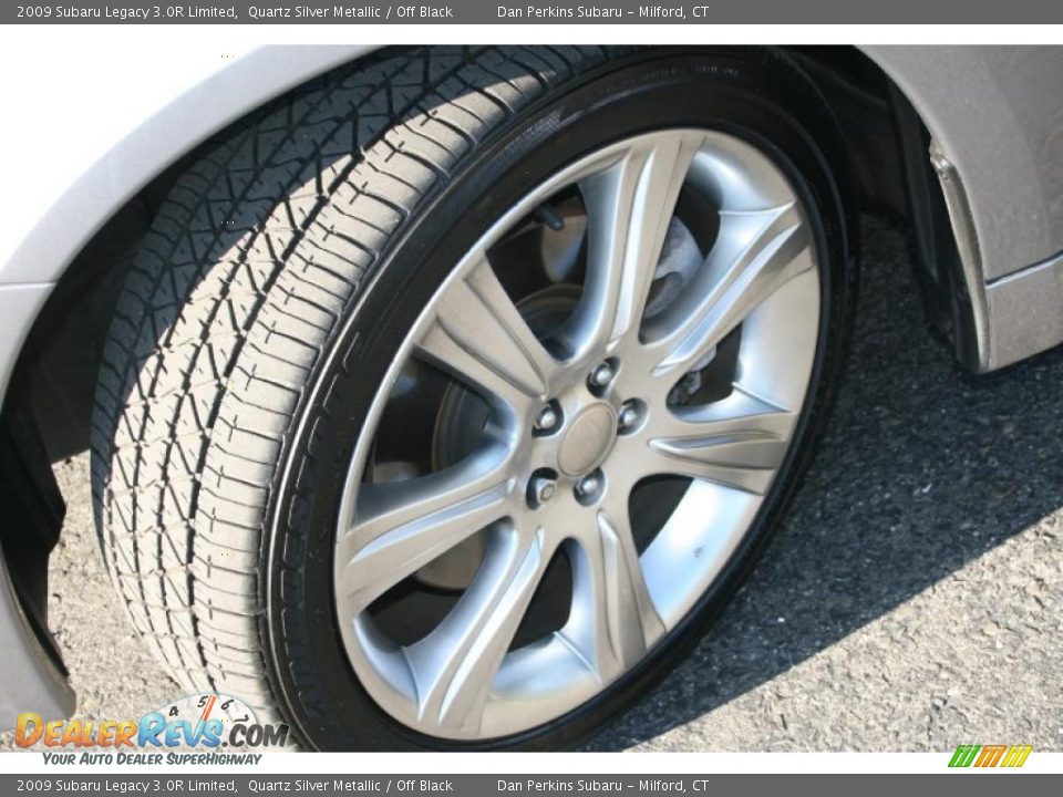 2009 Subaru Legacy 3.0R Limited Quartz Silver Metallic / Off Black Photo #21